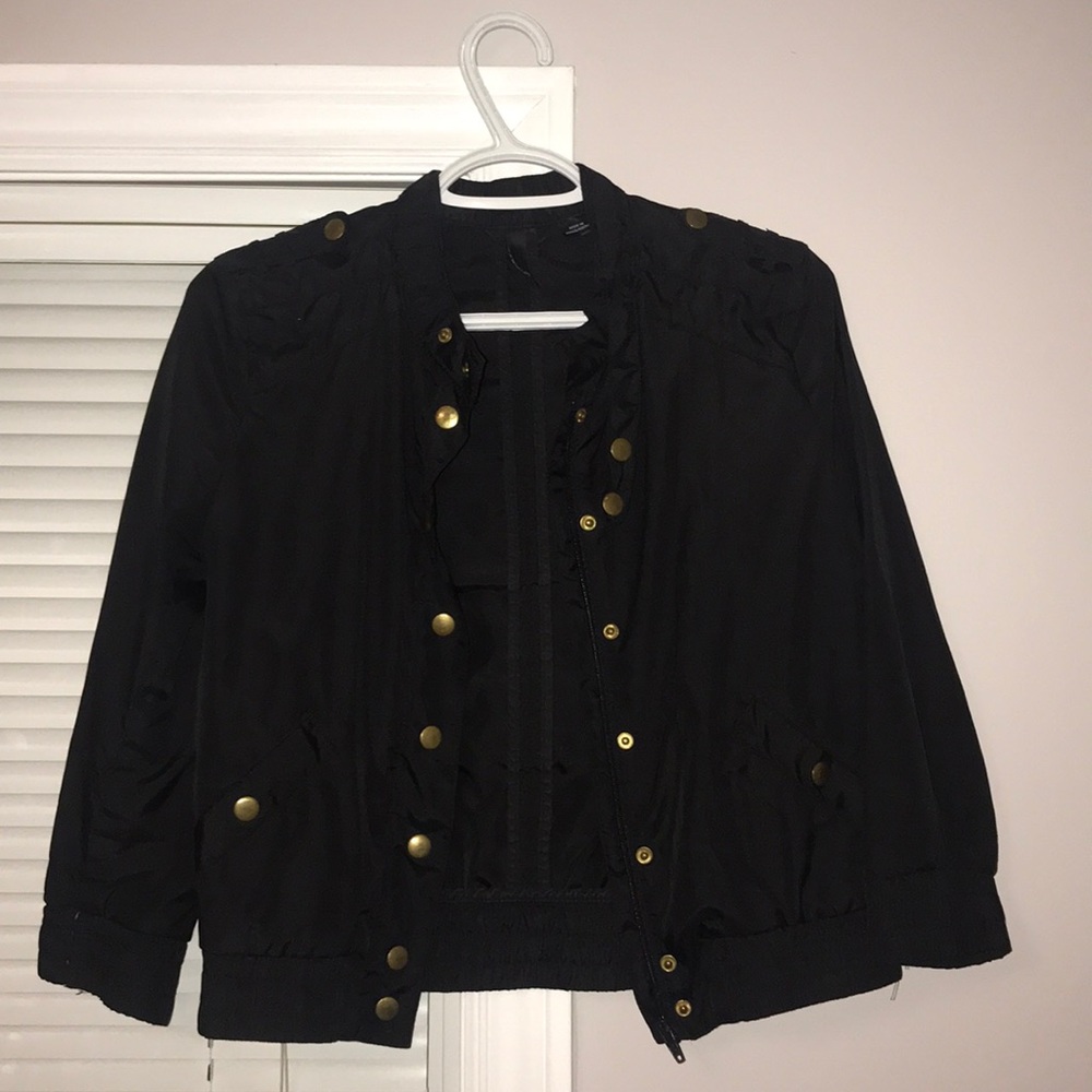 Thin overcoat